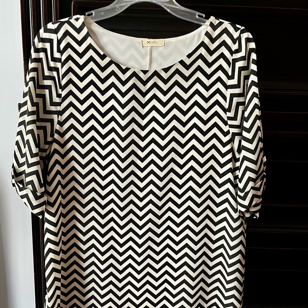 Everly Black and White Chevron Dress